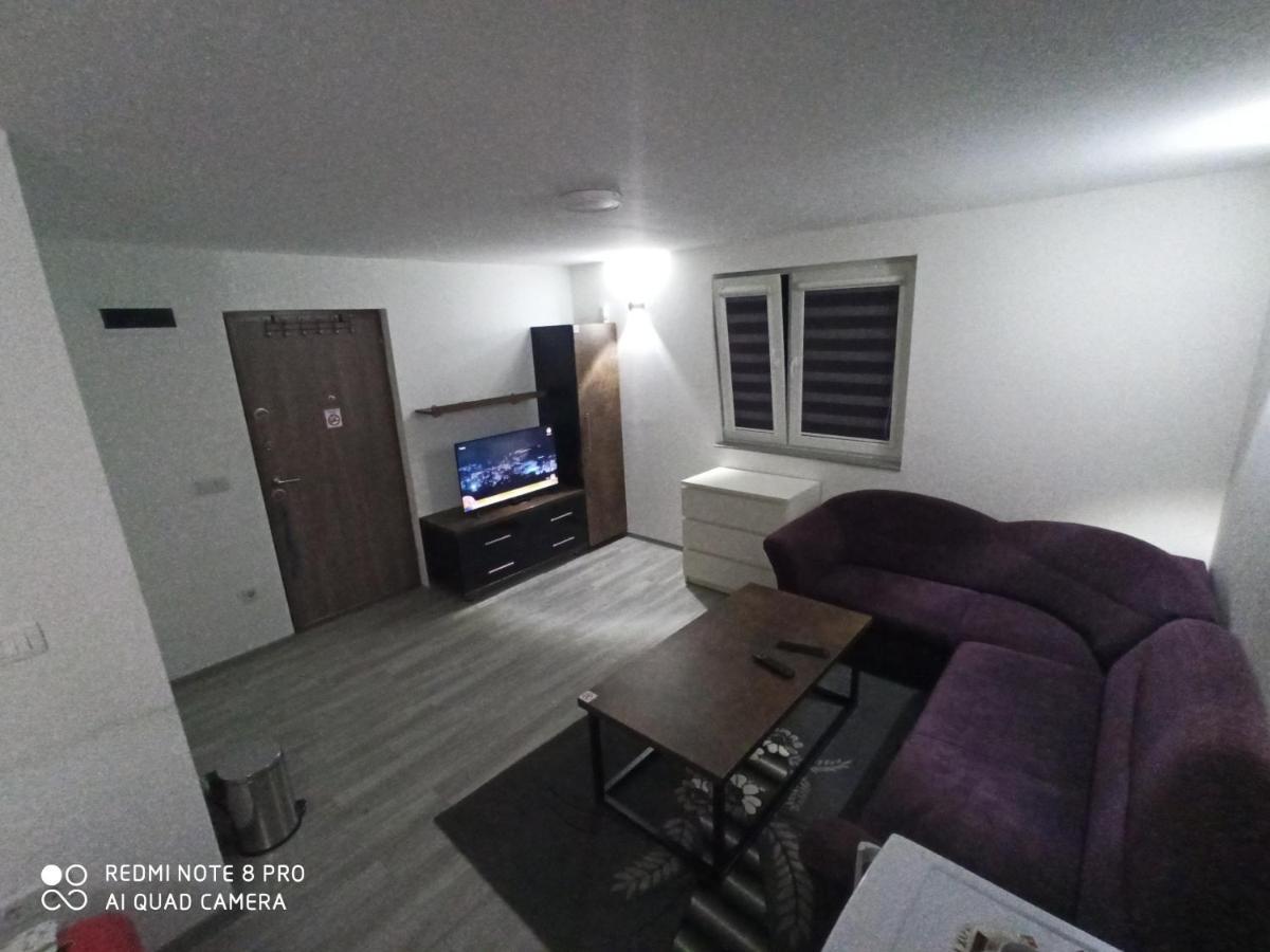 Apartmani Kula Tuzla Exterior photo